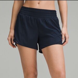 Lululemon Hotty Hot High Rise Lined Short 4”